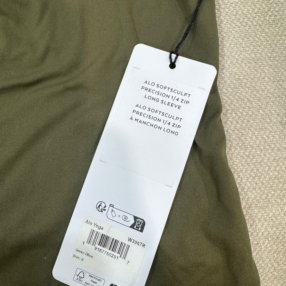 ALO Yoga- Softsculpt Precision 1/4 Zip Long Sleeve In Olive - Picture 3 of 4